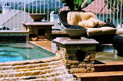 Backyards: Grills, barbecues, kitchens, fireplaces & pits: Image